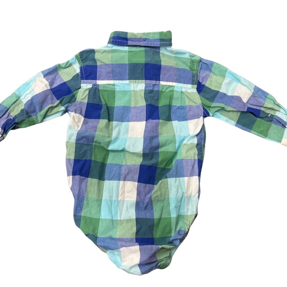 OshKosh B’gosh Button Down Longsleeve Onesie 24 MTHS - Picture 2 of 2